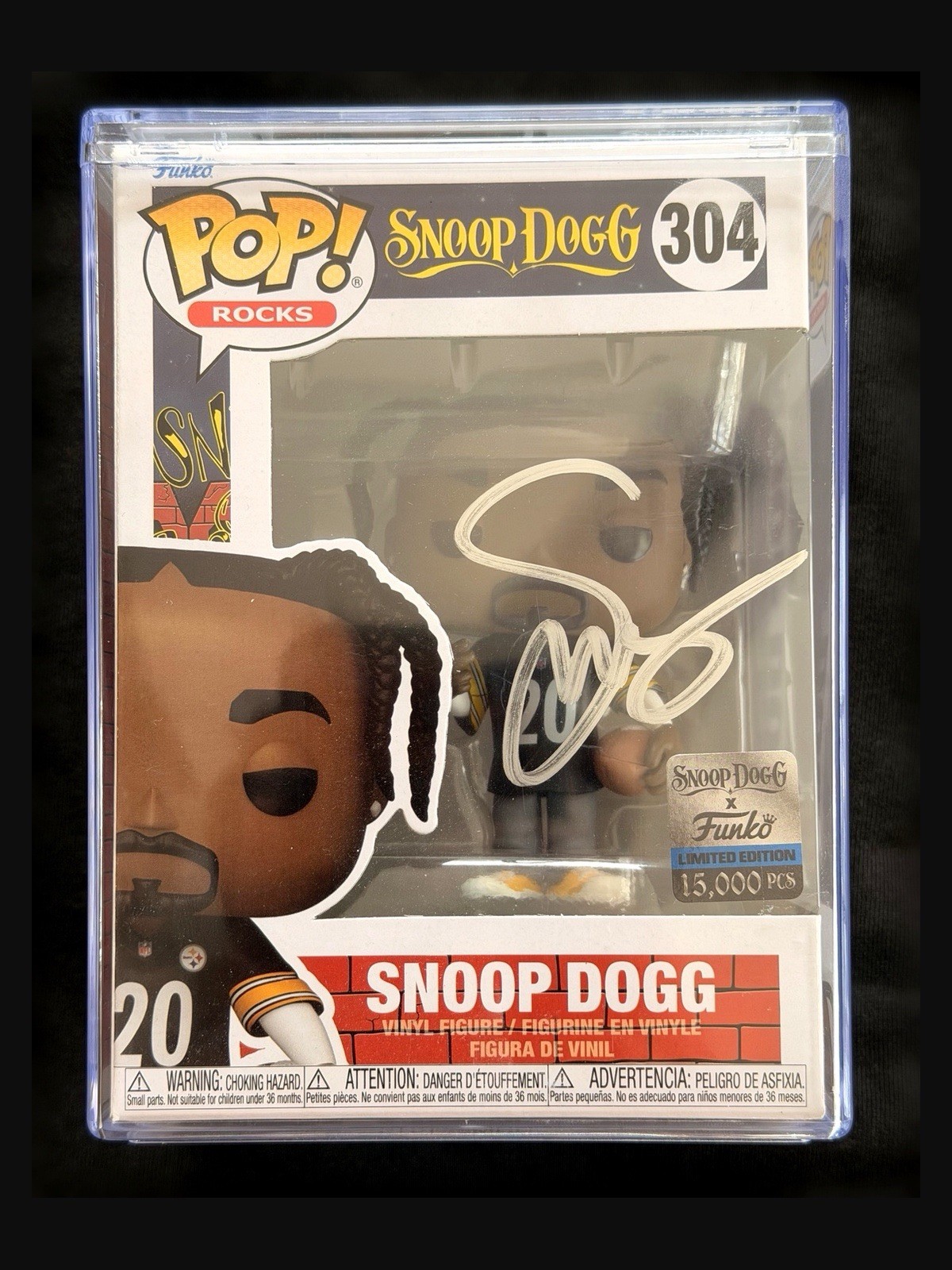 Signed Snoop Dogg Funko Pop